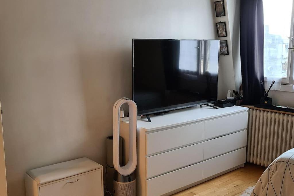 Cosy Studio In The Heart Of Paris / Marais Екстериор снимка